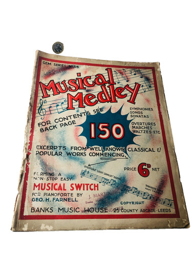 Sheet music musical medley - musical,